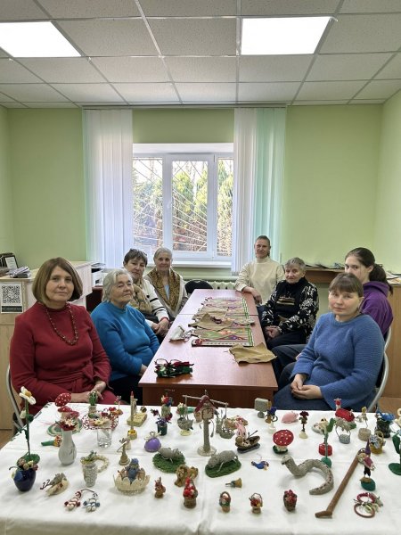 Арт-вітальня «За чашкою чаю: майстриня (Мар’яна Ількова) та її мікро-світ» (Тиждень дитячої та юнацької книги  «Українська книга дітям»)