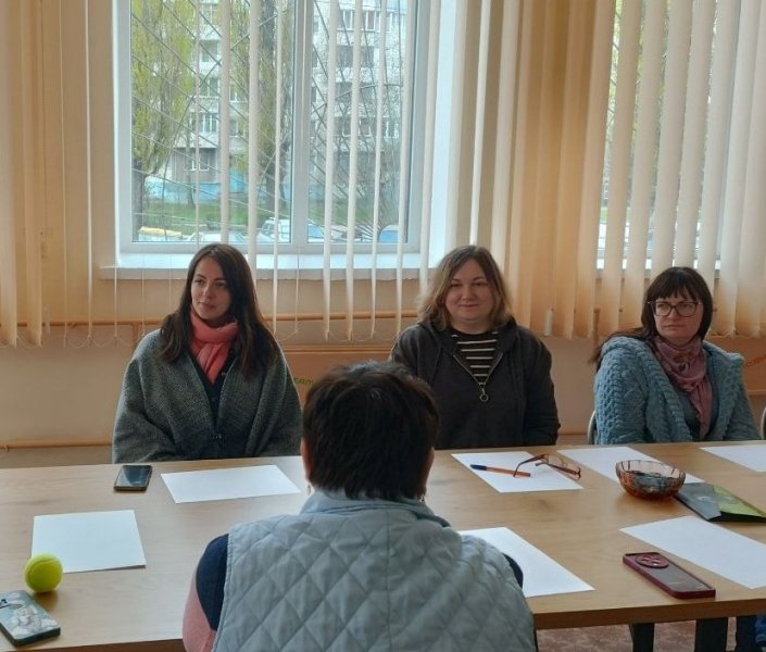 Заняття «Уява як суперсила» в межах проєкту «Коло тепла: 12 кроків до себе»