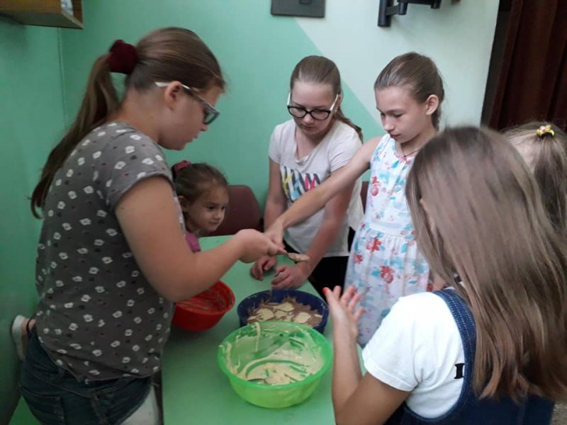 Бібліотечні посиденьки «Прощавай красне літечко»