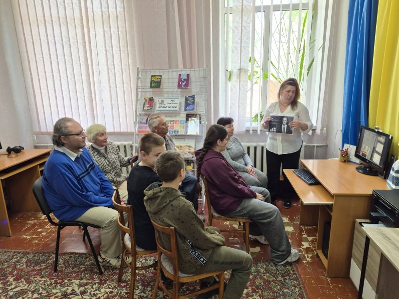 Відеопрезентація «Цифровий слід Тіма Бернерса-Лі: людина, яка створила Всесвітню павутину»