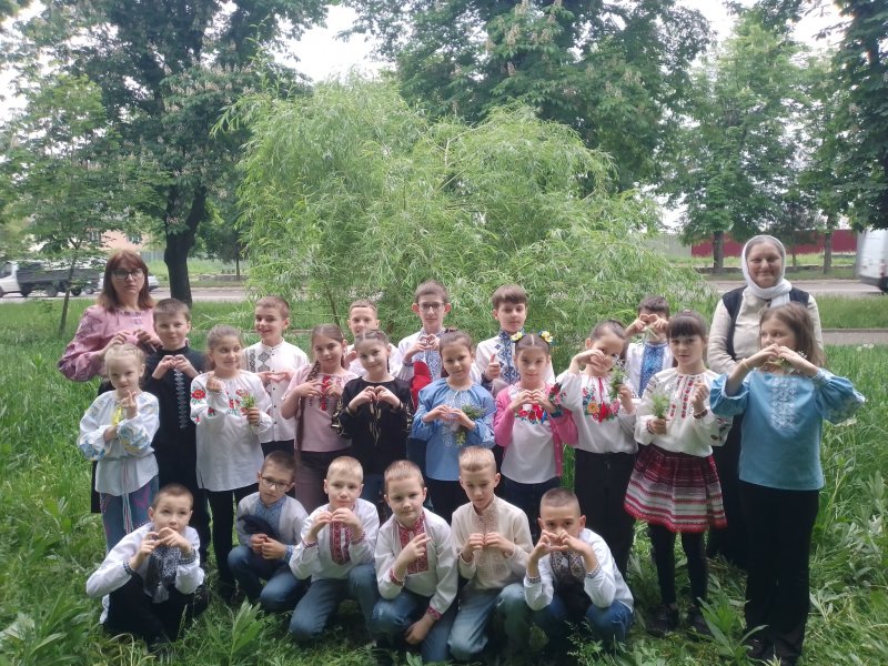 Флешмоб «Сорочку мати вишила мені»