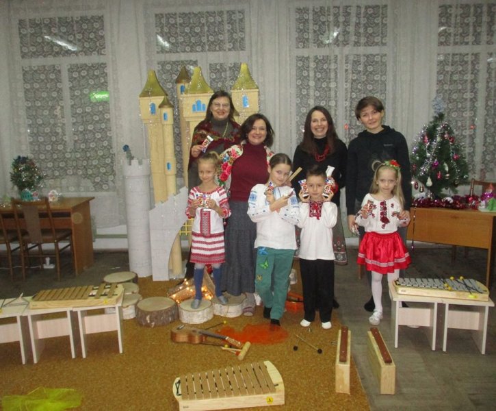 Свято «В святковий цей час, щасливу годину, Різдво проводжає велика родина»