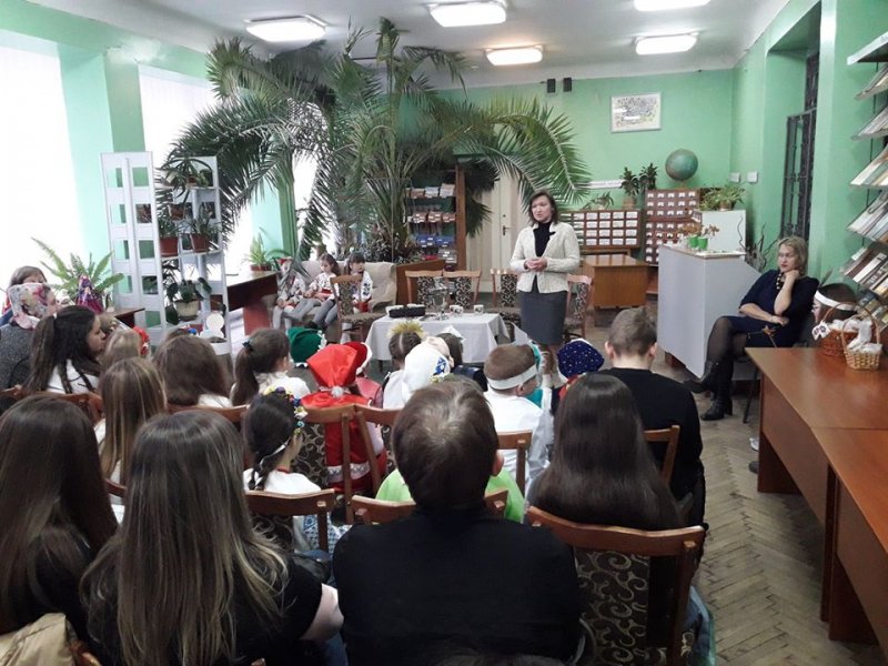 Бібліотечні частування та святкування Масниці