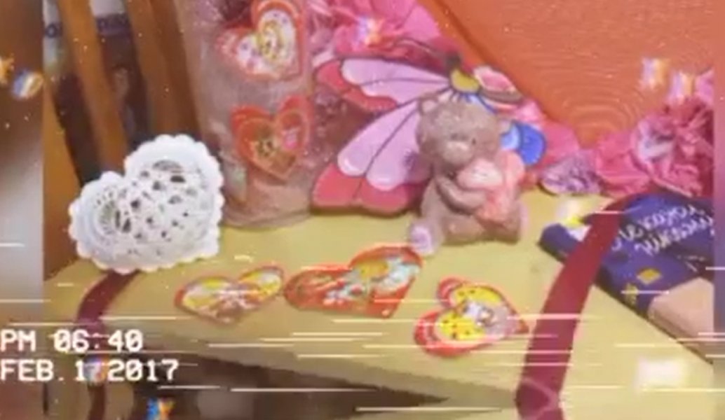 Святкова виставка «LОVE  IS…»