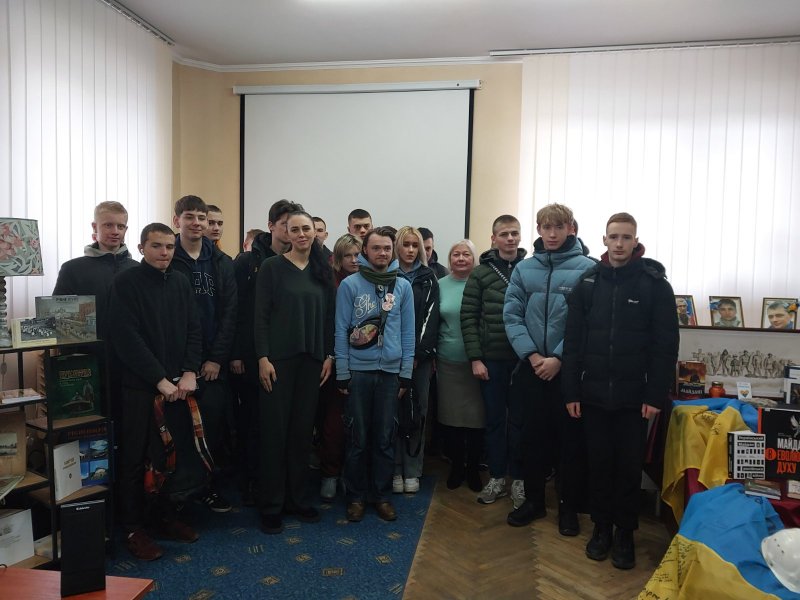 Патріотичний кінозал «Воїни Світла»