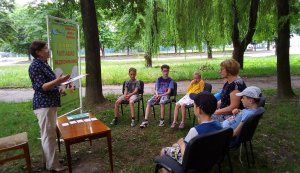 Пізнавально-ігрова година «Що робити, коли…» «Бібліотека під відкритим небом»