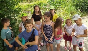 Бібліорозвага «Цей унікальний і дивовижний світ»   «Бібліотека під відкритим небом»