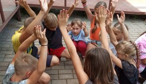 Ігровий бум «Веселі рекорди літа» «Бібліотека під відкритим небом»