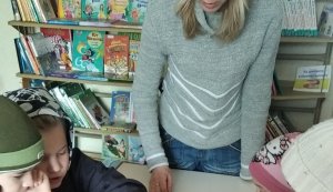 Гра треніг ”Якщо любиш то читай” (до Всеукраїнського тижня дитячого читання)