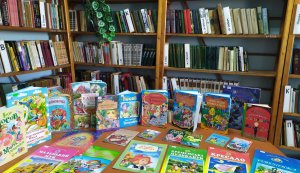 Літературний глобус ”Разом з книгою відкриваємо світ”
