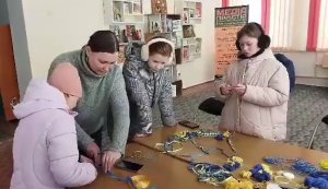 Патріотичний майстер клас «Кольори, що дають надію»