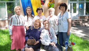 Флешмоб ”Барвиста вишиванка”