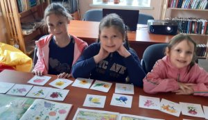 Заняття з англійської мови гуртка ”Smart kids”. Тема заняття ”Flowers” (”Квіти”)