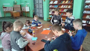 Майстер-клас ”Найкращі саморобки - вишиванки”