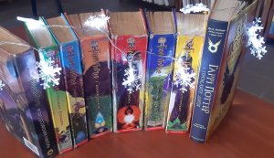Національний тиждень читання (четвер  #ЗачитанеДоДірок #тижденьчитання #КнигаНаВійні)