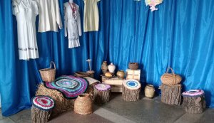 Предметно-етнографічний куточок ”Як у нас на Україні”
