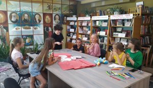 Літня тераса ”У дружбі наша сила” Бібліотека під відкритим небом