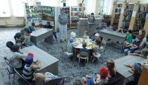 Відео-коктейль ”Бібліотечні канікули” Бібліотека під відкритим небом