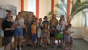 Пізнавальні розваги «Перехрестя веселих забав» Бібліотека під відкритим небом