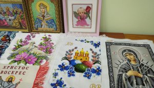 Зустріч ”Розгортаю життя, як сувій полотна” 