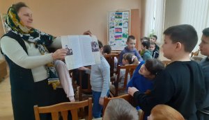 Поетична година «На шлях я вийшла ранньою весною»