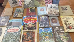 Книжкова виставка-портрет ”Невмируще слово Кобзаря”