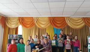 Творча зустріч з рівненською письменницею Вірою Мельниковою та композитором та виконавцем пісень Валентиною Слуквіною