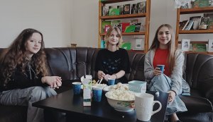 Мистецький простір «Книга завжди в моді»  (Тиждень дитячої та юнацької книги)  
