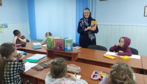 Караван книг ”Люсі Деніелс «Історії порятунку»” 