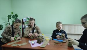 Майстер-клас «Екологічна іграшка - Трав'янчик із насіння»