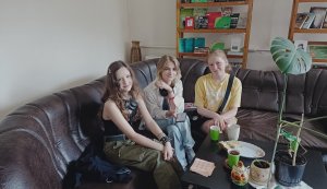 Бібліотуса «Родинні вихідні в бібліотеці  для дорослих та малечі»