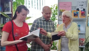Історичний репортаж «Жива, одухотворена історія Романа Іваничука» 