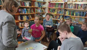 Гра-розвага «Торбинка цікавинок про домашніх тваринок»  (Бібліотека під відкритим небом)