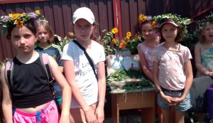 Народознавча година «Звивається у віночки дванадцяти трав голосочки» (Бібліотека під відкритим небом)