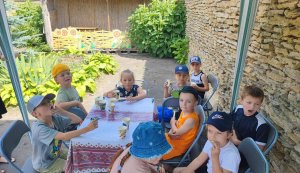 Літературна гра «В країні Загадковій» (Бібліотека під відкритим небом)