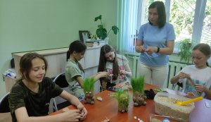 Майстер-клас «Екологічна іграшка-травянчик із насіння» (Бібліотека під відкритим небом)