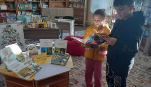 Авторська виставка «Любим діткам» 