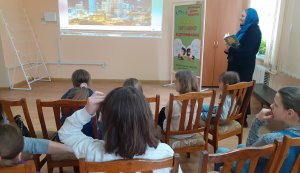 Година цікавої книги Галини Манів «Киці-мандрівниці. Книга 6. Спільна історія» 