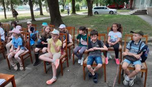 Релакс-шоу «Веселі канікули» («Бібліотека під відкритим небом – 2025» в рамках мистецького проєкту «Рівне. Літо. Музика – 2025»)