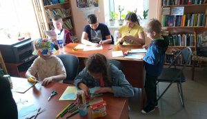 Патріотична майстерня ”Тато - захисник родини і всієї Батьківщини” («Бібліотека під відкритим небом – 2025» в рамках мистецького проєкту «Рівне. Літо. Музика – 2025»)