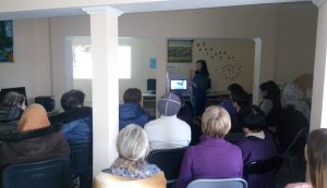 Кіноперегляд «Пікнік біля Навислої скелі»