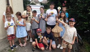 Арт-майданчик «Бібліотека – територія творчості: бджілка» («Бібліотека під відкритим небом – 2025» в рамках мистецького проєкту «Рівне. Літо. Музика – 2025»)