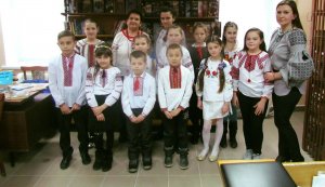 Літературно - пізнавальна гра «Іду з дитинства до Тараса»