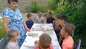 Гра-вікторина «Як я знаю Україну» («Бібліотека під відкритим небом – 2025» в рамках мистецького проєкту «Рівне. Літо. Музика – 2025»)