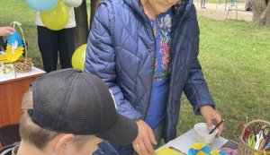 Майстер-клас «Патріотична квітка»  (До Дня Незалежності України Парк Молоді (Лебединка))