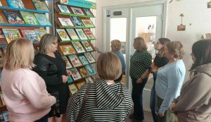 Арт-виставка робіт вихованців клубу «Пролісок» «Паперові кучерики» 