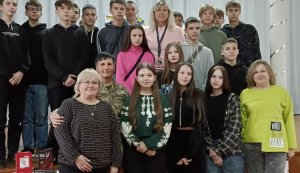 Урок поезії «В поетичному вимірі розмова з Тетяною Камерістовою» в рамках проекту «Велике читання 2025. Рівненщина читає поезію у пікселі»