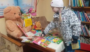Виставка-порада «В обіймах плюшевого ведмедика»
