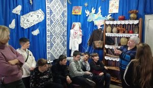 Екскурсія книгозбірнею