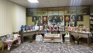 Виставка інтер’єрних ляльок – мотанок Валентина Кондратюк «Політ фантазії»
